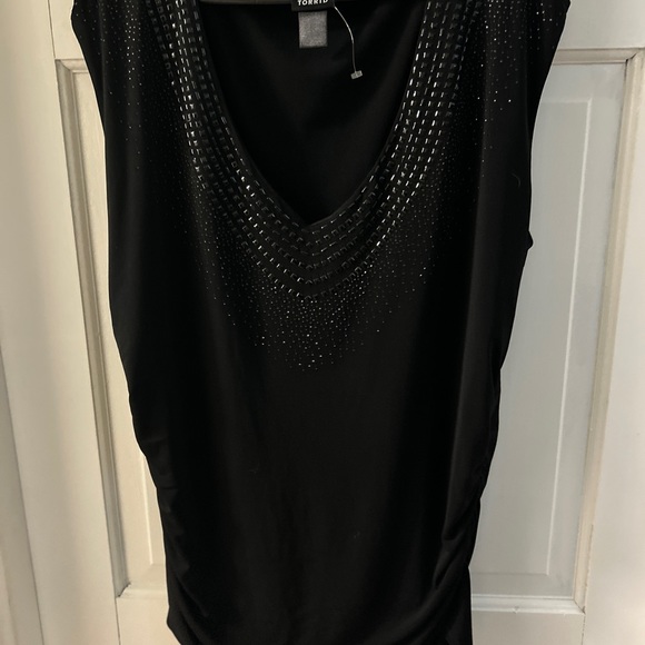 Black tank top size 2 torrid - Picture 1 of 3